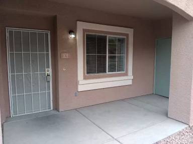 Main picture of 352 Amber Pine St