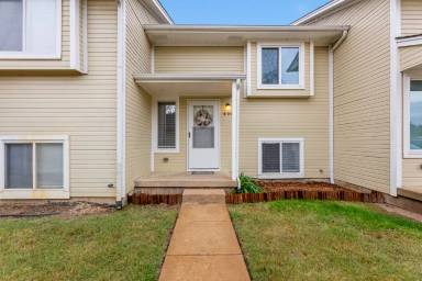 Main picture of Gold Coast Townhomes - 5480 - NEW - 300