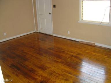 Main picture of 3910 Windsor Ave