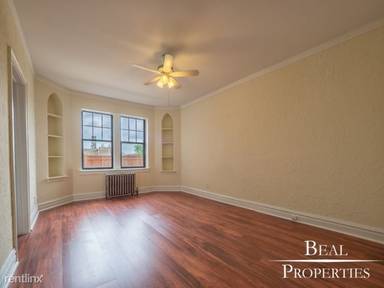 Main picture of 4829 N Damen Ave