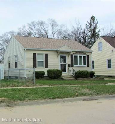 Main picture of 216 Boston Ave