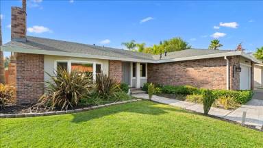 Main picture of 1016 Woodglen Dr