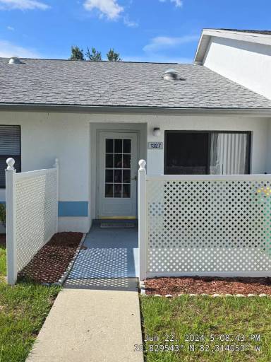 Main picture of 1327 Longboat Pt