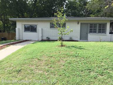 Main picture of 4417 Wellesley Ave