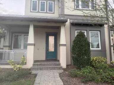 Main picture of 13809 Benavente Ave