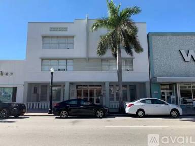 Main picture of 7326 Collins Ave