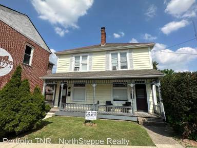 Main picture of 930 N 4th St