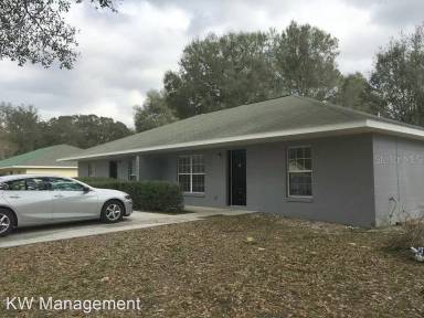 Main picture of 9529 SW 31st Ct