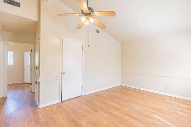 Main picture of 1312 Marshall St