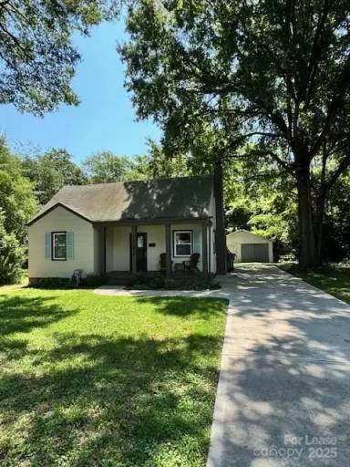 Main picture of 1242 Dade St