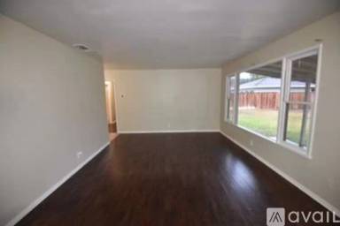Main picture of 6940 Malibu Dr