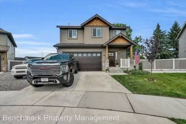 Main picture of 8002 N Darlena Loop