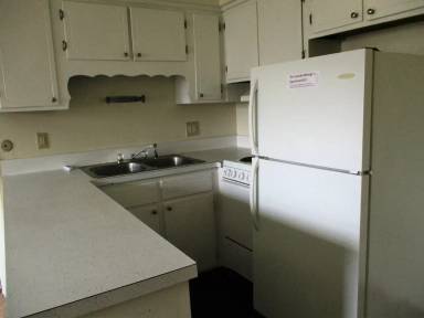 Main picture of 9635 3rd Bay St