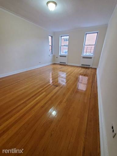 Main picture of 7238 113th St