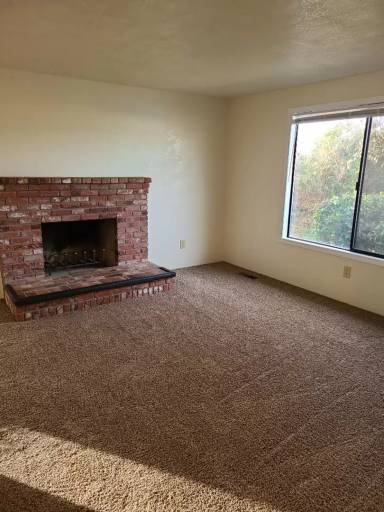 Main picture of 3048 Cheltenham Way