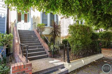 Main picture of 1624 Vallejo St