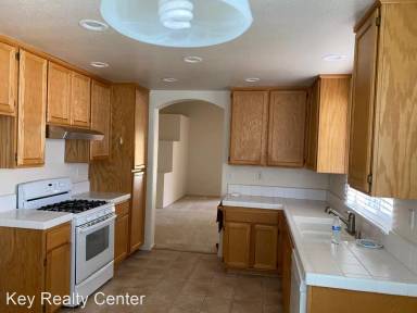 Main picture of 8246 Leesburg Way