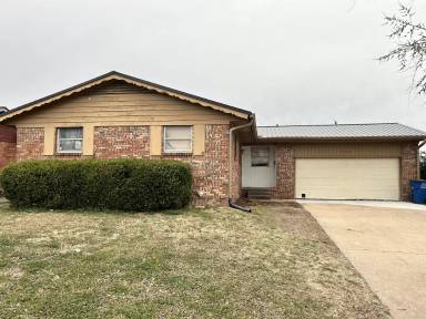 Main picture of 536 S 97th East Pl