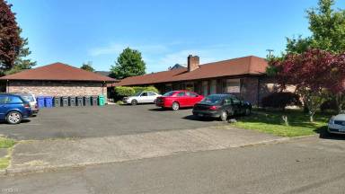 Main picture of 1904-24 SE 80th Ave