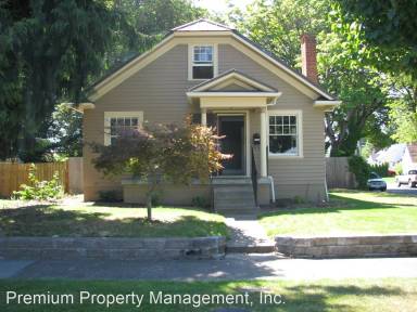 Main picture of 2595 Brooks Ave NE