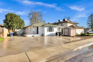 Main picture of 526 Olive St