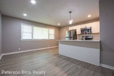 Main picture of 1008 S 29th St