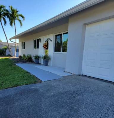 Main picture of 3149 SW Natura Ave