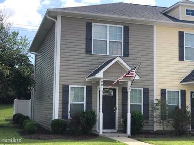 Main picture of 202 Toucan Way