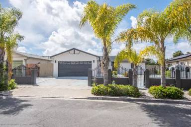 Main picture of 224 Cedaridge Dr