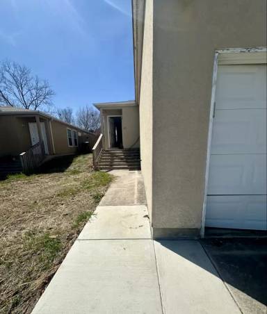Main picture of 7363 Golf Vista Blvd
