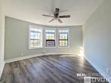 Main picture of N Saint Johns Ct