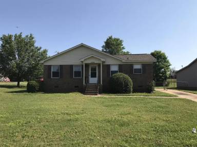 Main picture of 2244 Thornfield Rd