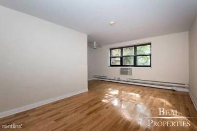 Main picture of 660 W Wrightwood Ave
