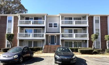 Main picture of 9521 Shannon Green Dr