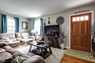 Main picture of 4022 Augusta Ave