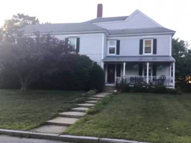 Main picture of 24 Spring St