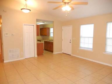 Main picture of 268 Wilson Green Blvd