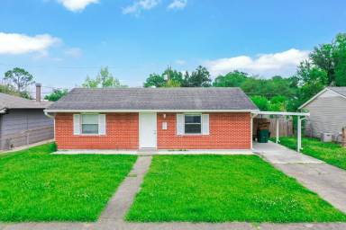 Main picture of 333 Rosedown Dr