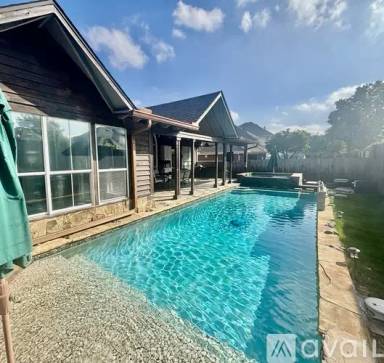 Main picture of 5125 Creek Bend Dr