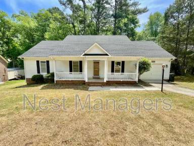 Main picture of 6736 Saint Julian Way