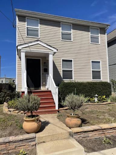 Main picture of 1204 N 30th St