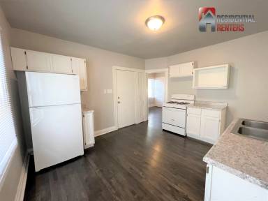 Main picture of 2717 N 44th St