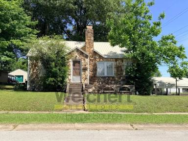 Main picture of 321 E Garland St