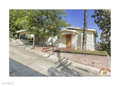 Main picture of 402 Mavis Dr