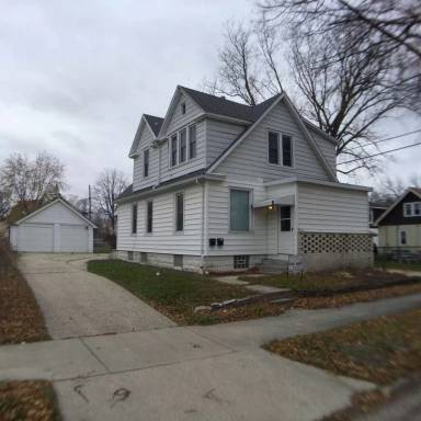 Main picture of 323 N 59th St