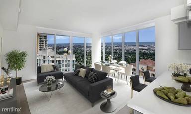 Main picture of 200 N New River Cir