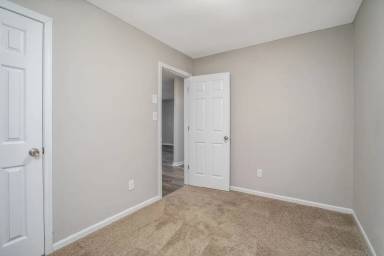 Main picture of 4309 Layola Ave