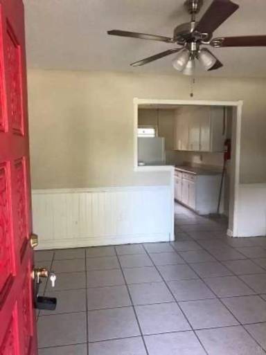 Main picture of 205 Turner Dr