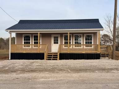Main picture of 4455 Friendship Rd