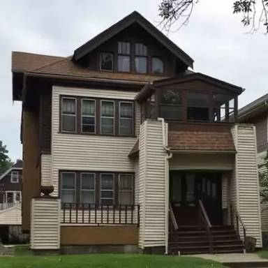 Main picture of 2623 N 48th St